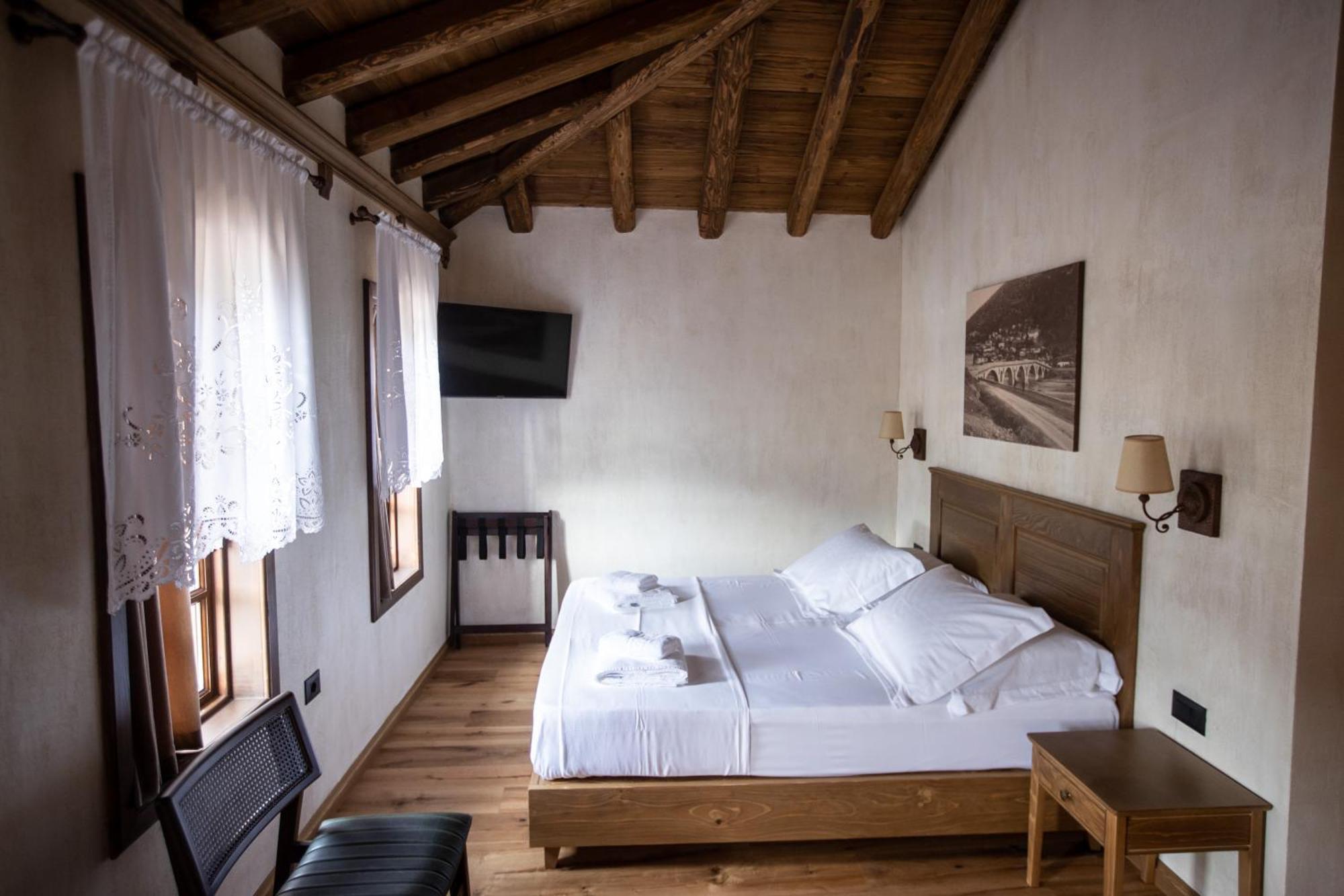 Vista Boutique Hotel Берат Экстерьер фото