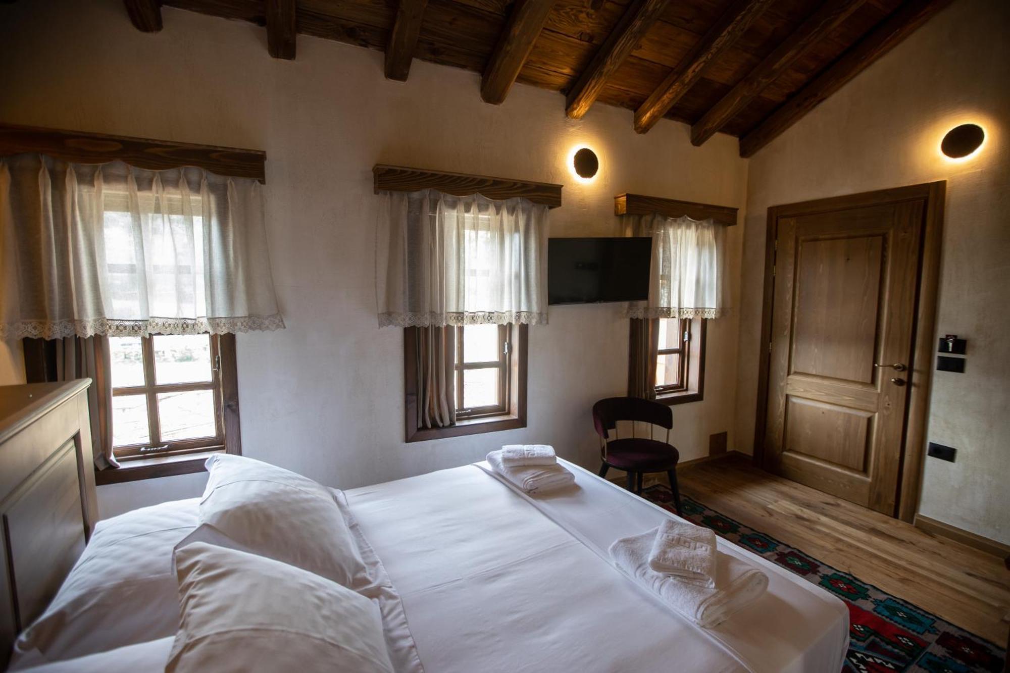 Vista Boutique Hotel Берат Экстерьер фото