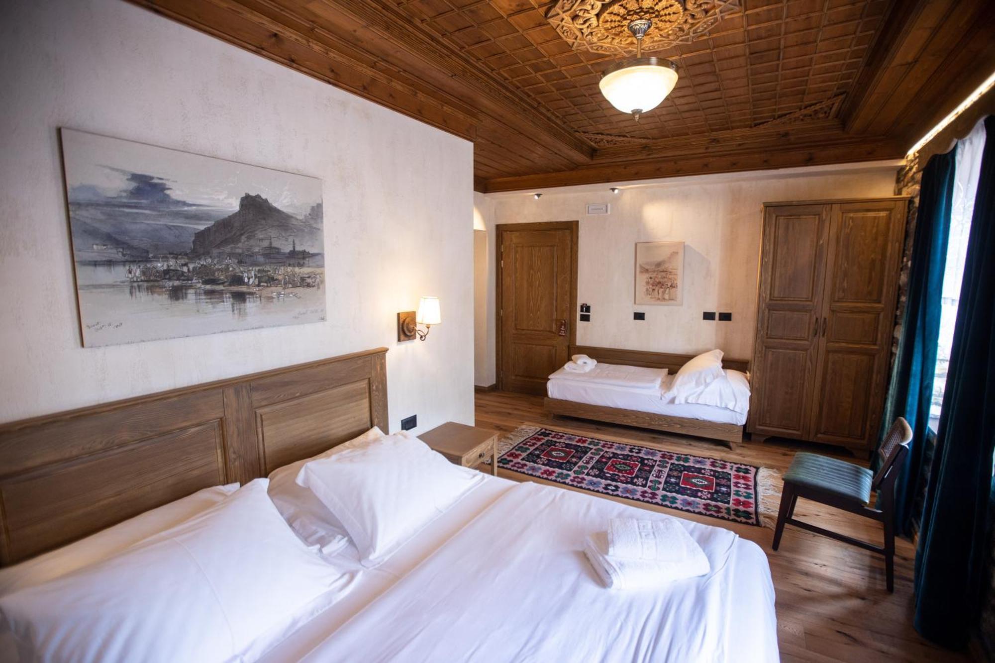 Vista Boutique Hotel Берат Экстерьер фото