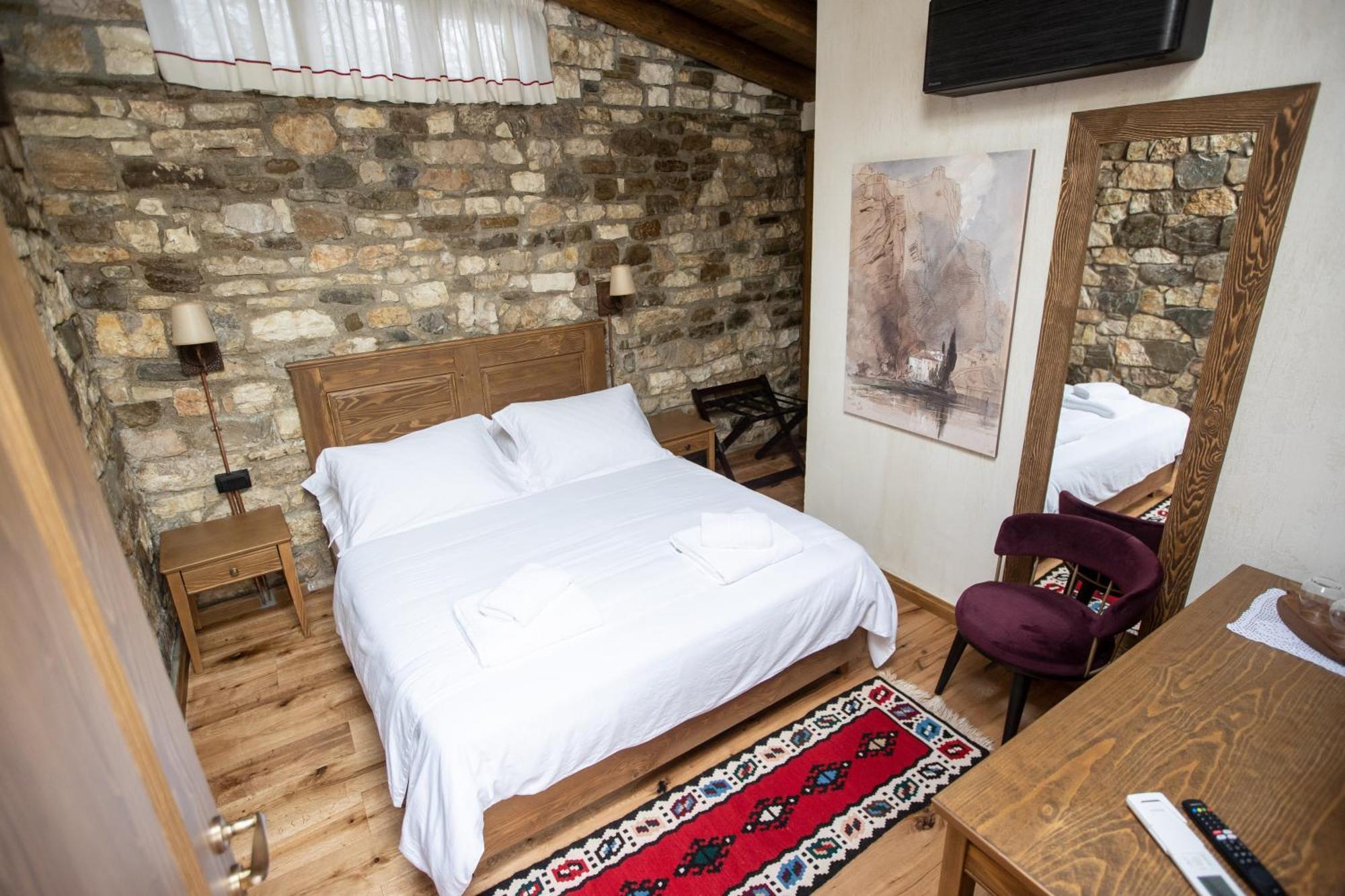 Vista Boutique Hotel Берат Экстерьер фото